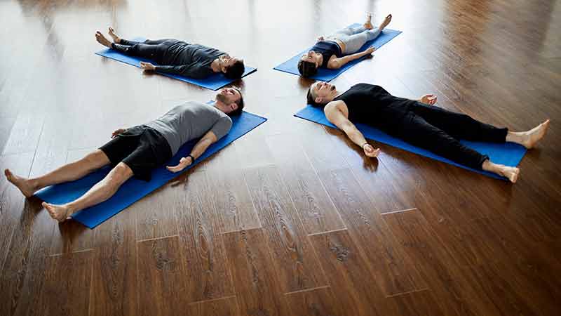 beneficios de practicar yoga nidra